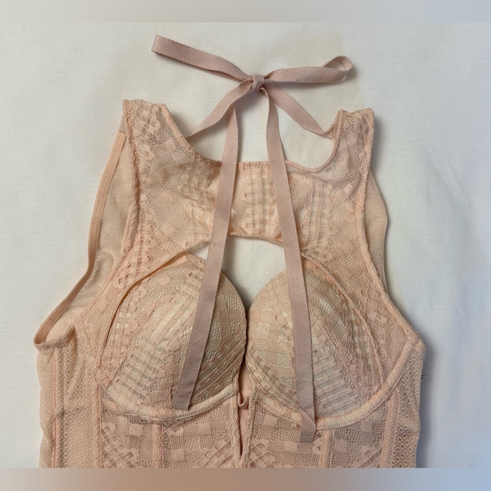 Victoria's Secret Lace Corset Blush Pink High Neck Side Zip Size 34B Romantic - Picture 3 of 13